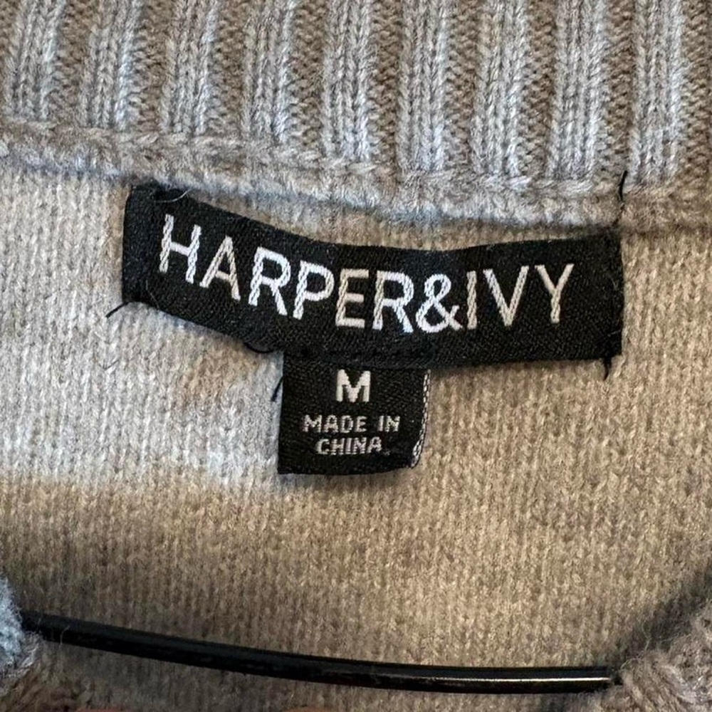 Harper & Ivy gray sweater + white bows - Picture 3 of 6